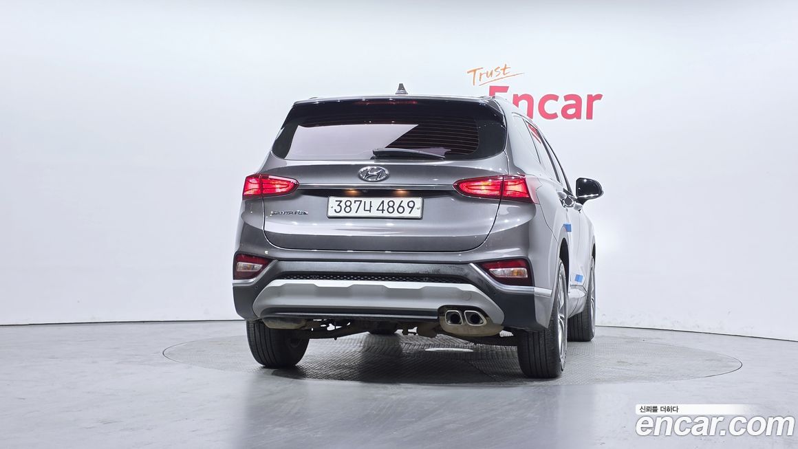 Hyundai Santafe 2020