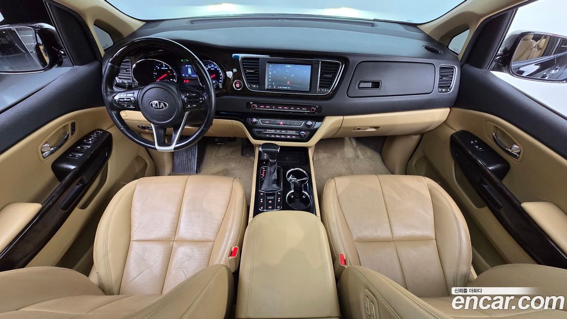 Kia Canival 2019