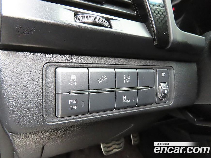 KG_Mobility_Ssangyong Rexton 2020