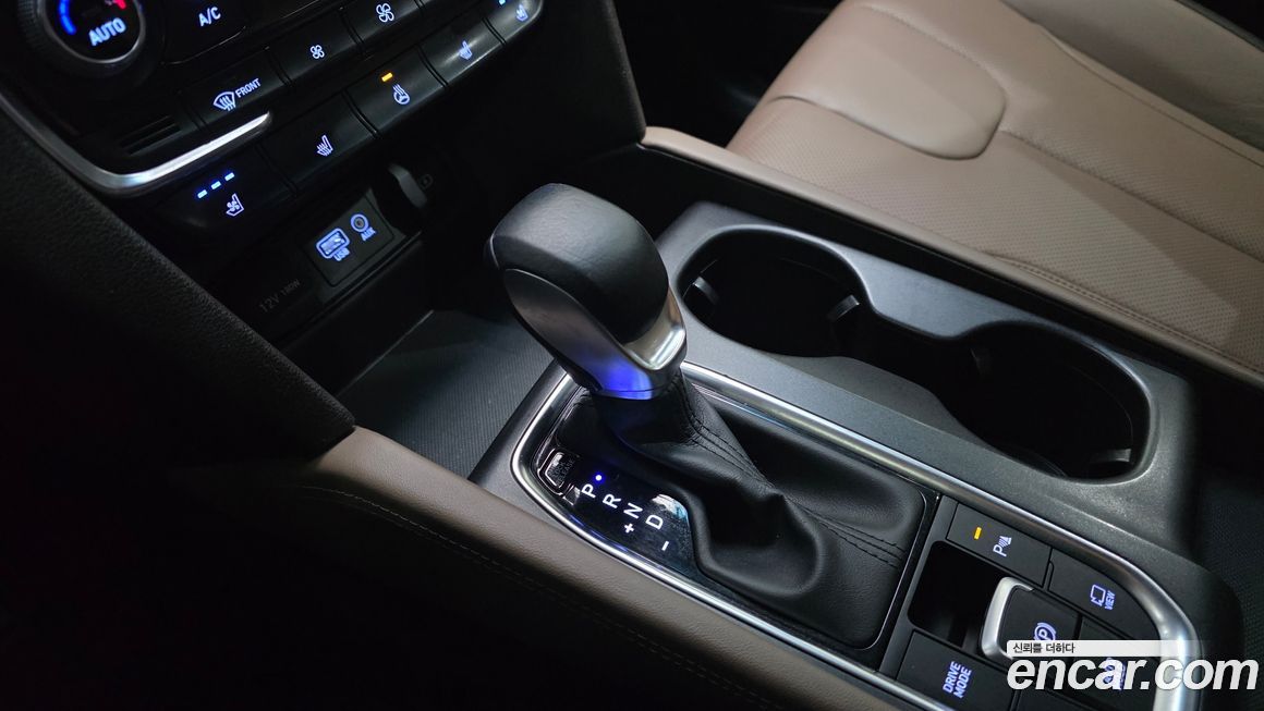 Hyundai Santafe 2020