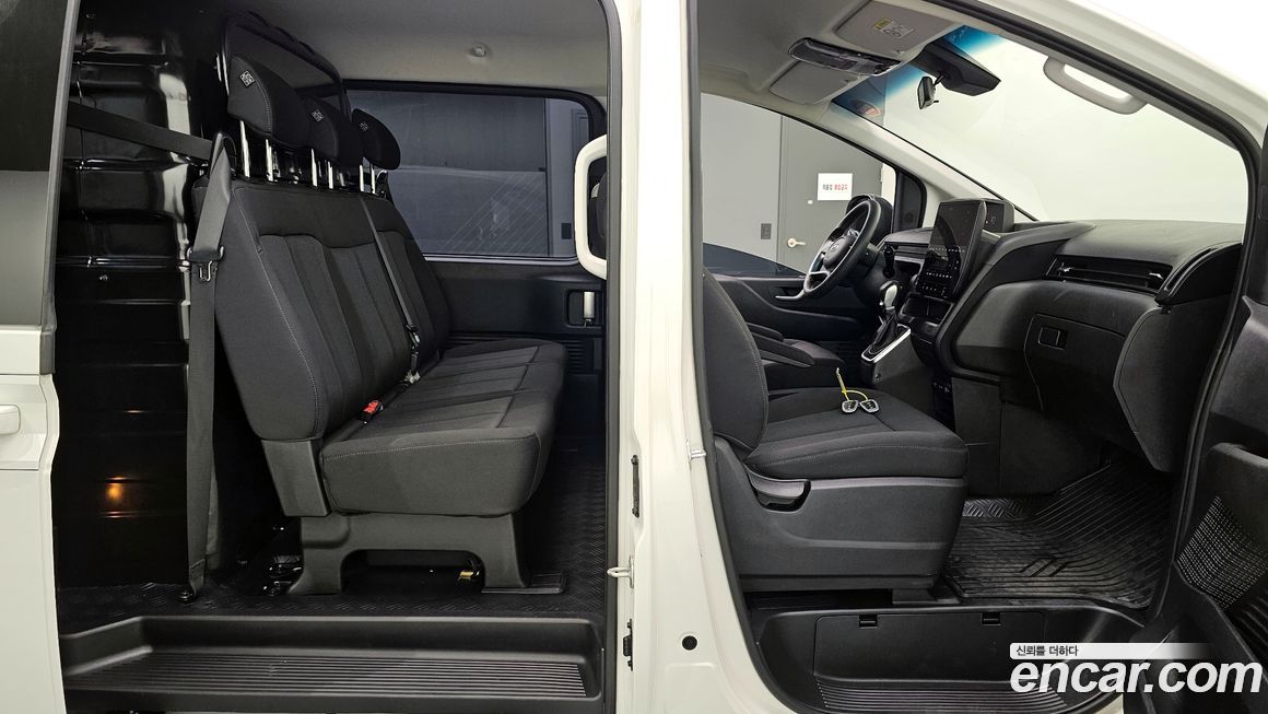 Hyundai Staria 2022