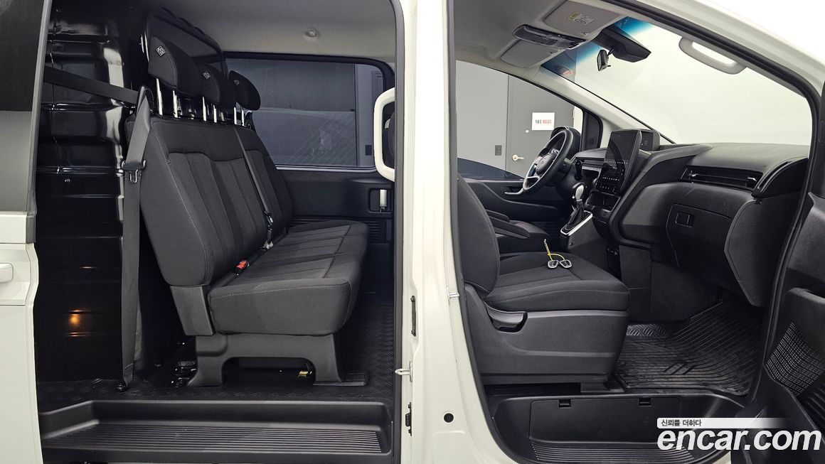 Hyundai Staria 2022