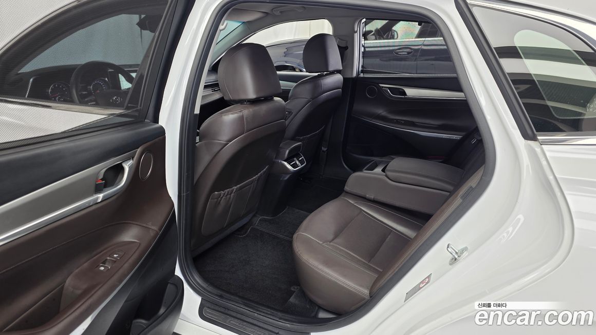 Hyundai Grandeur 2020