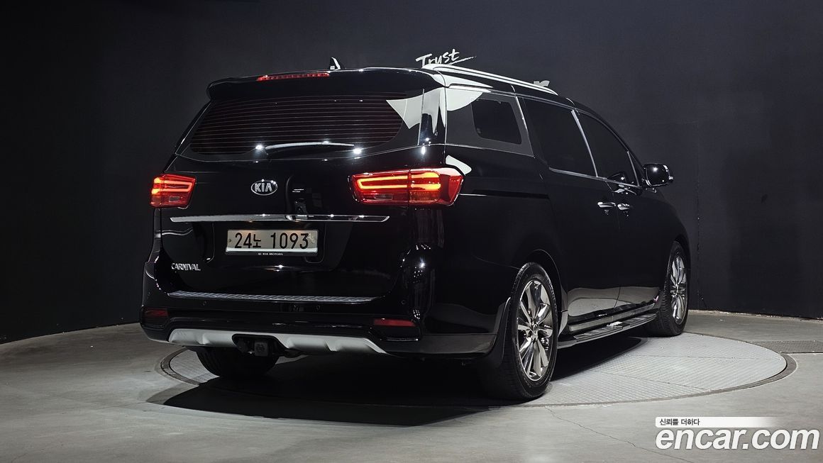 Kia Canival 2019