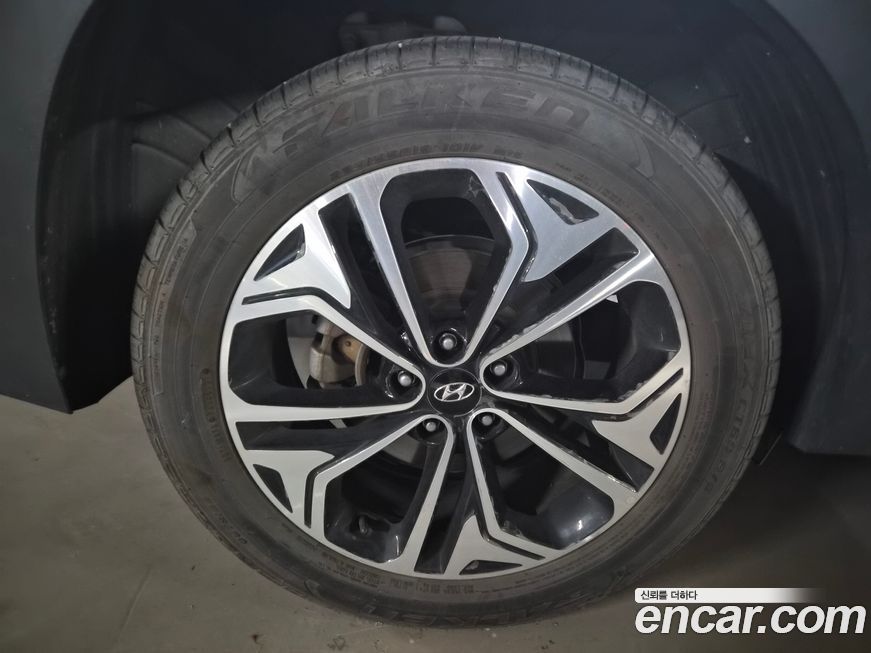 Hyundai Santafe 2019