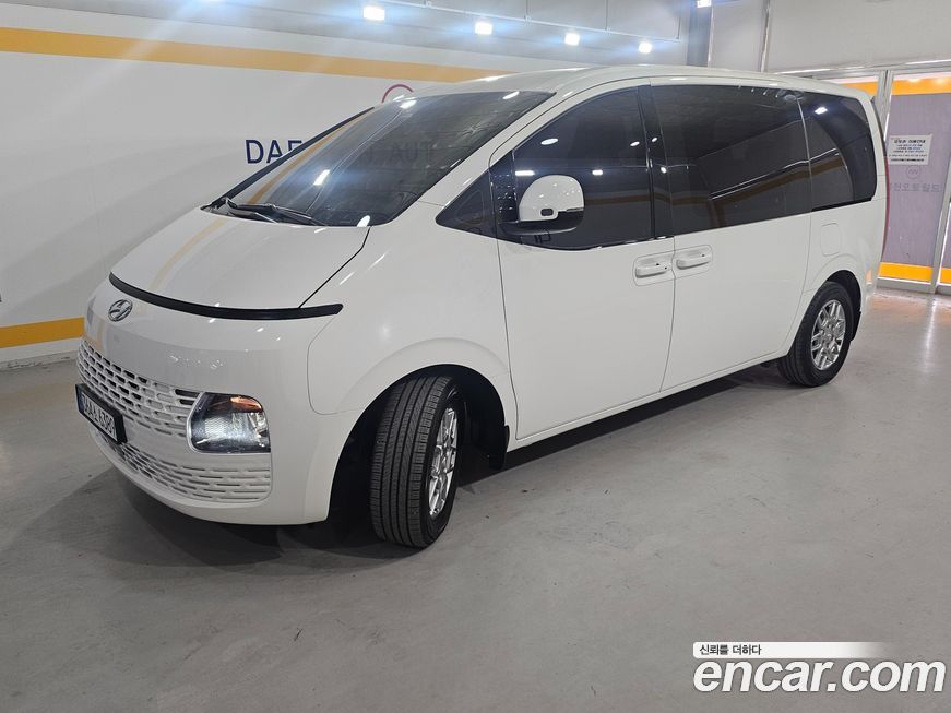 Hyundai Staria 2022