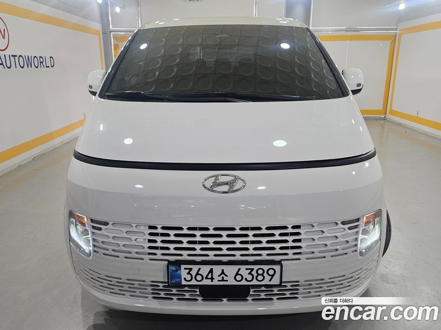 Hyundai Staria 2022
