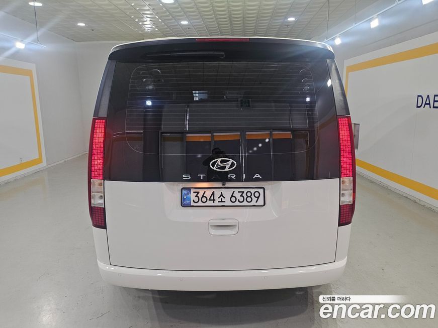 Hyundai Staria 2022