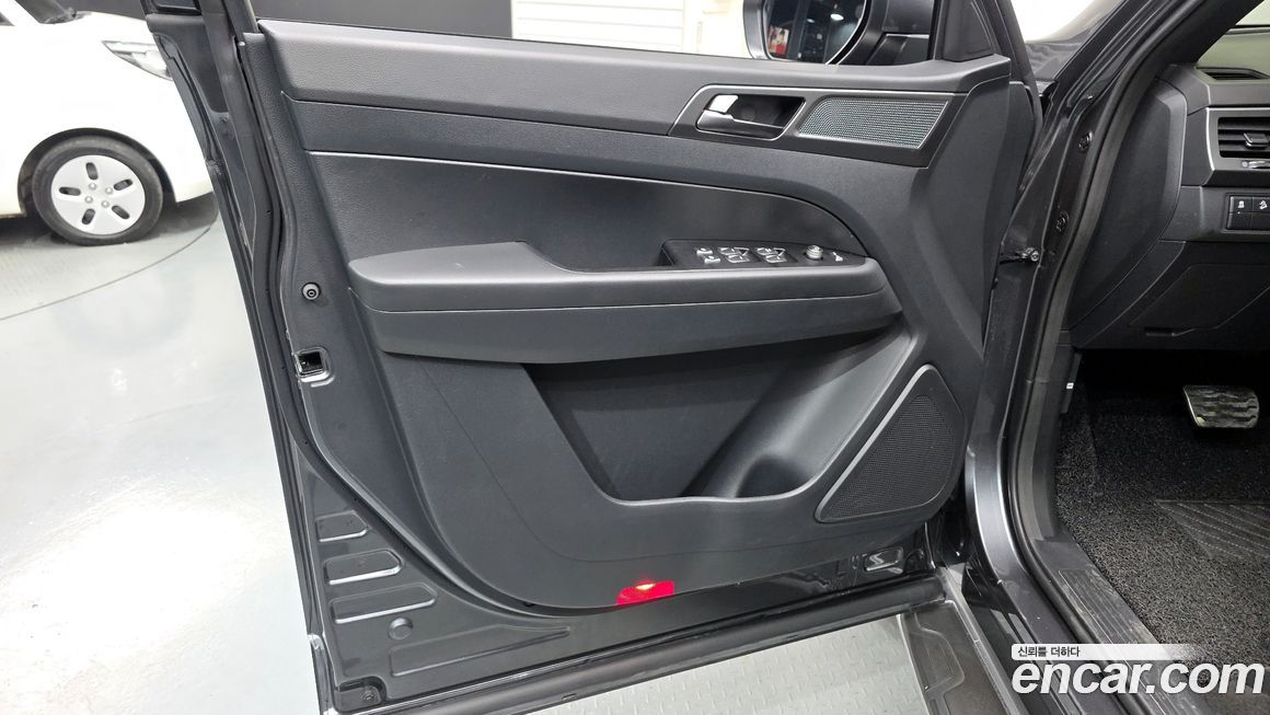 KG_Mobility_Ssangyong Rexton 2023