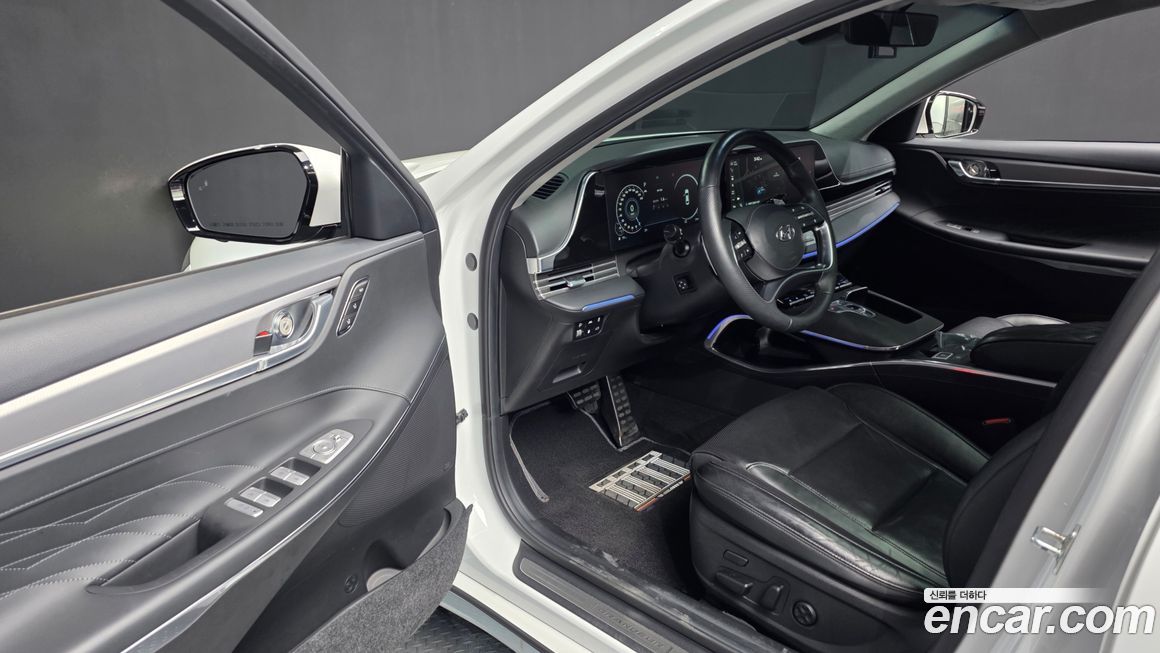 Hyundai Grandeur 2020