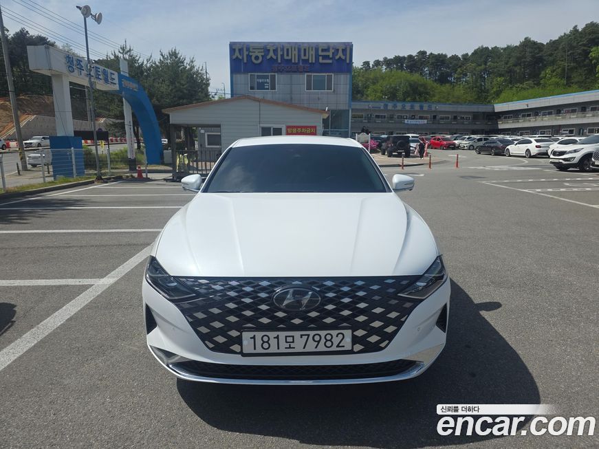 Hyundai Grandeur 2022