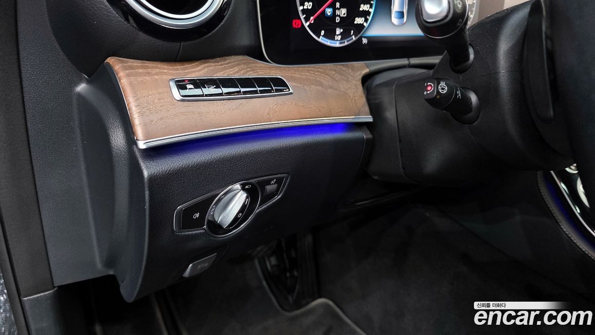 Mercedes-Benz E-Class 2019