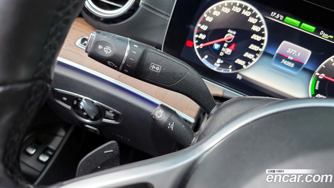 Mercedes-Benz E-Class 2019