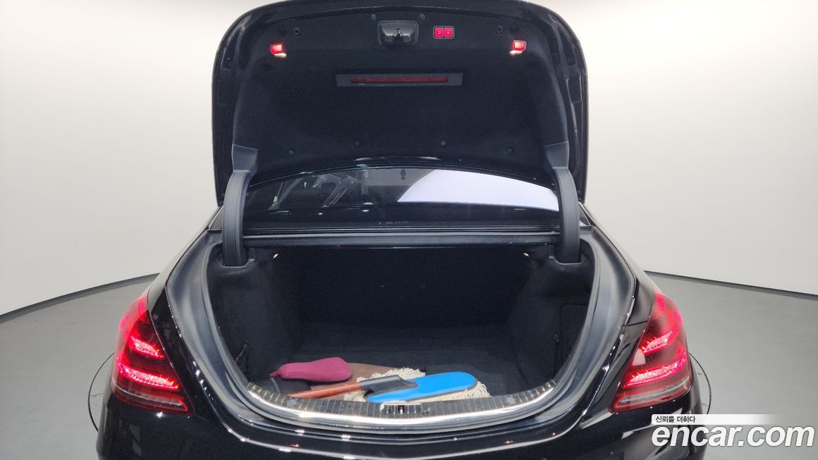 Mercedes-Benz S-Class 2018