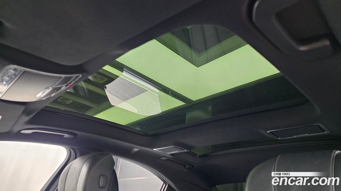 Mercedes-Benz S-Class 2020