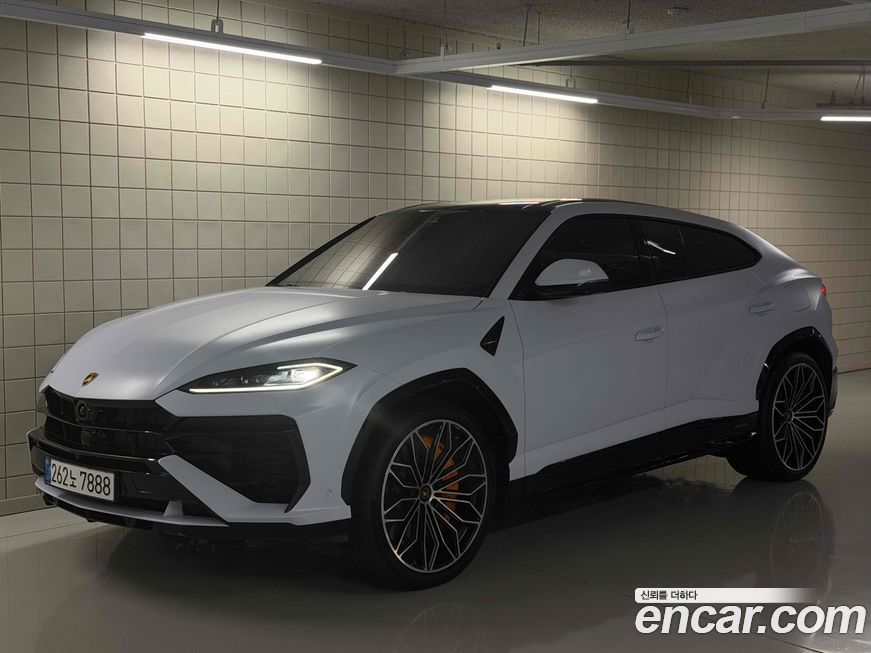 Lamborghini Urus 2025