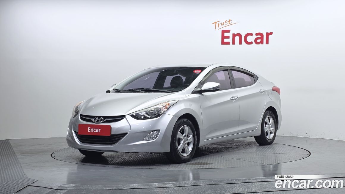 Hyundai AVANTE 2012