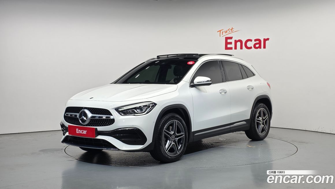 Mercedes-Benz GLA-Class 2021