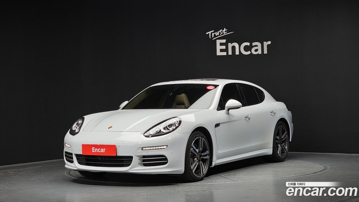 Porsche Panamera 2016