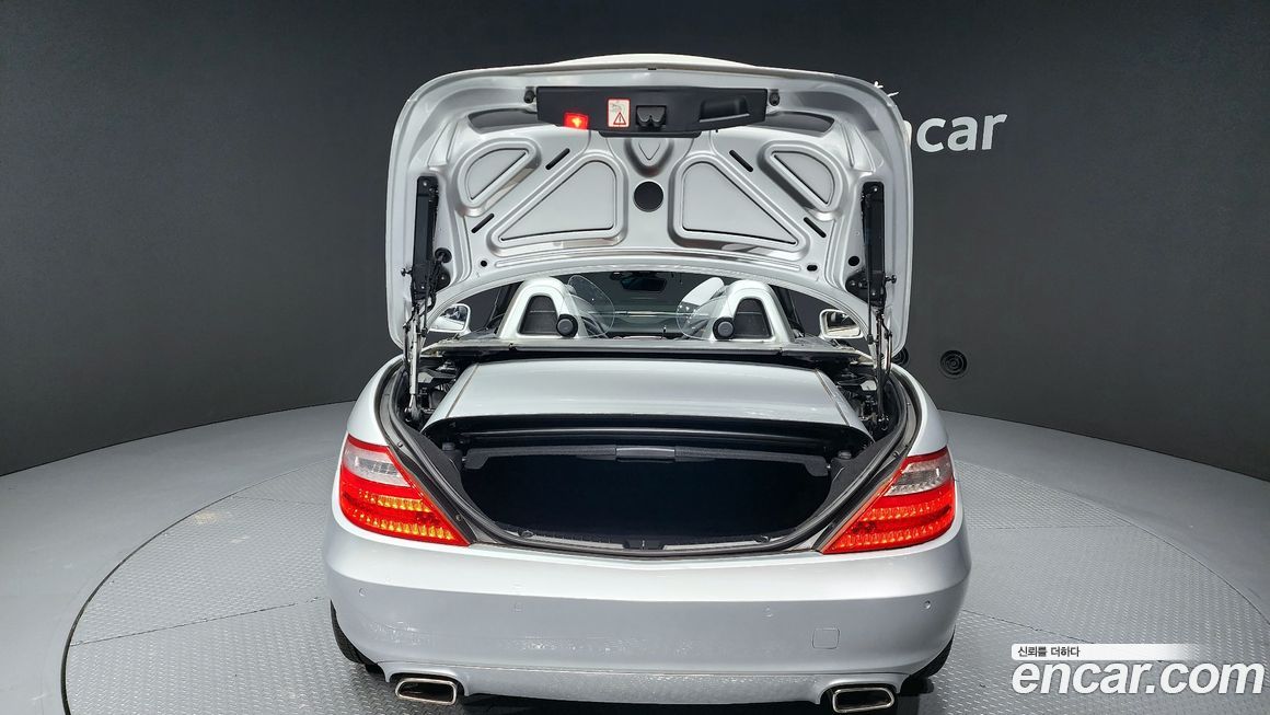 Mercedes-Benz SLK-Class 2012