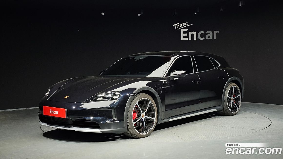 Porsche Taycan 2025
