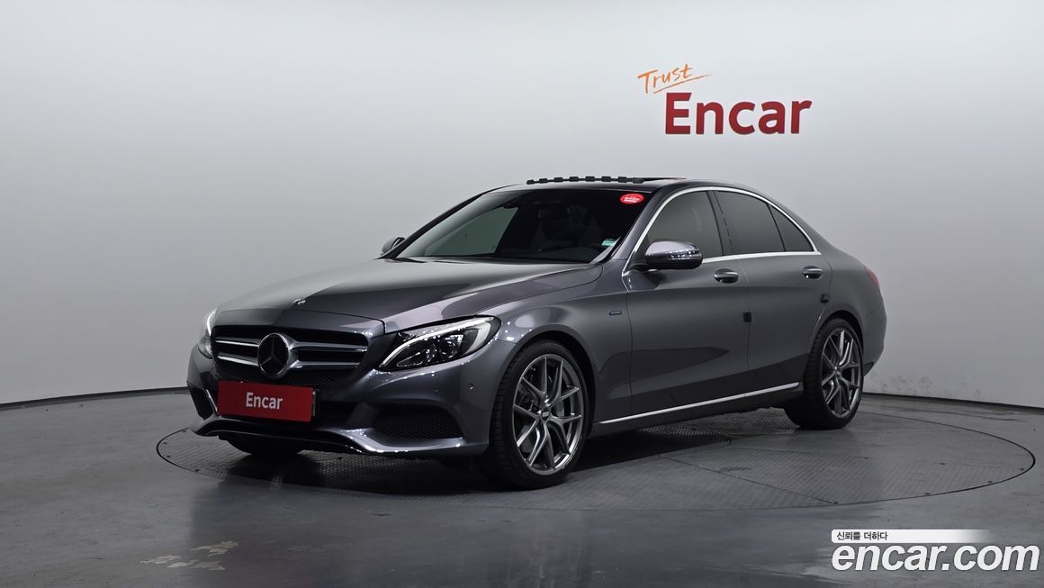 Mercedes-Benz C-Class 2018