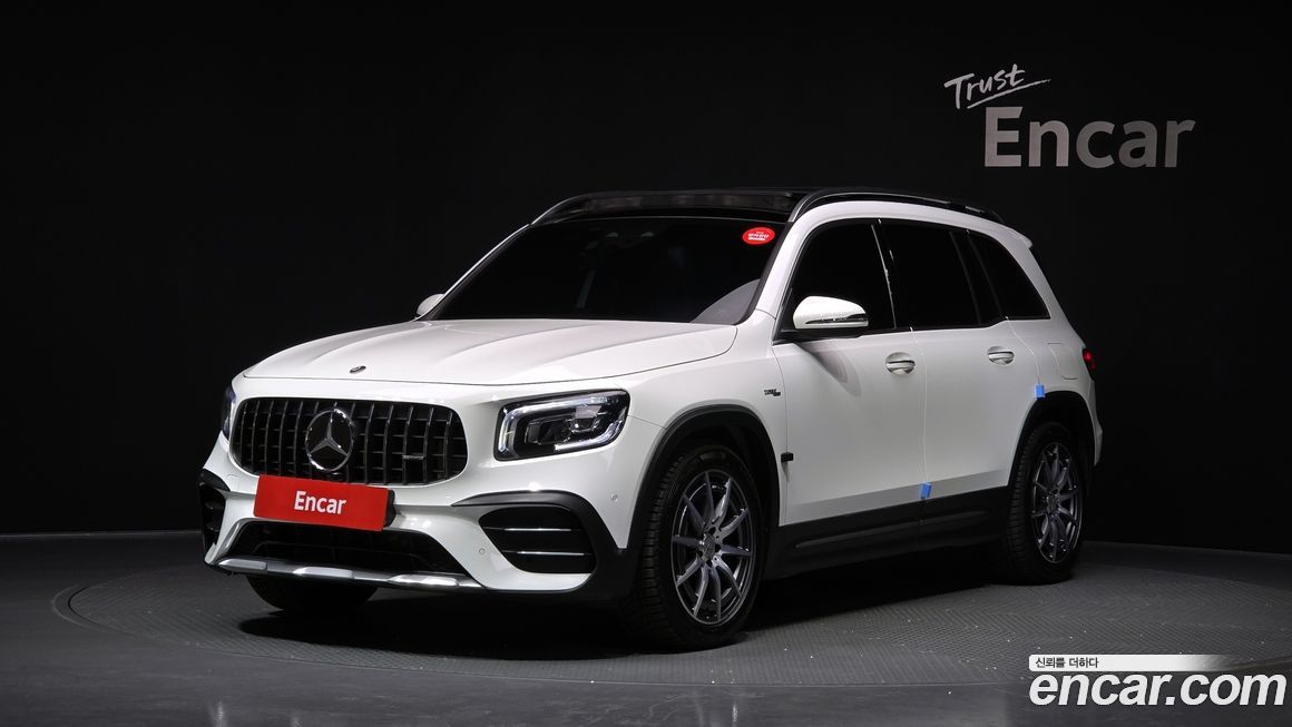 Mercedes-Benz GLB-Class 2021