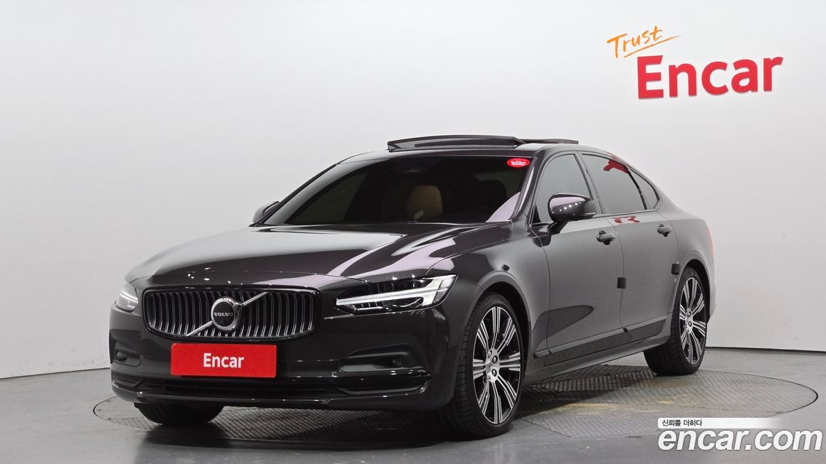 Volvo S90 2025