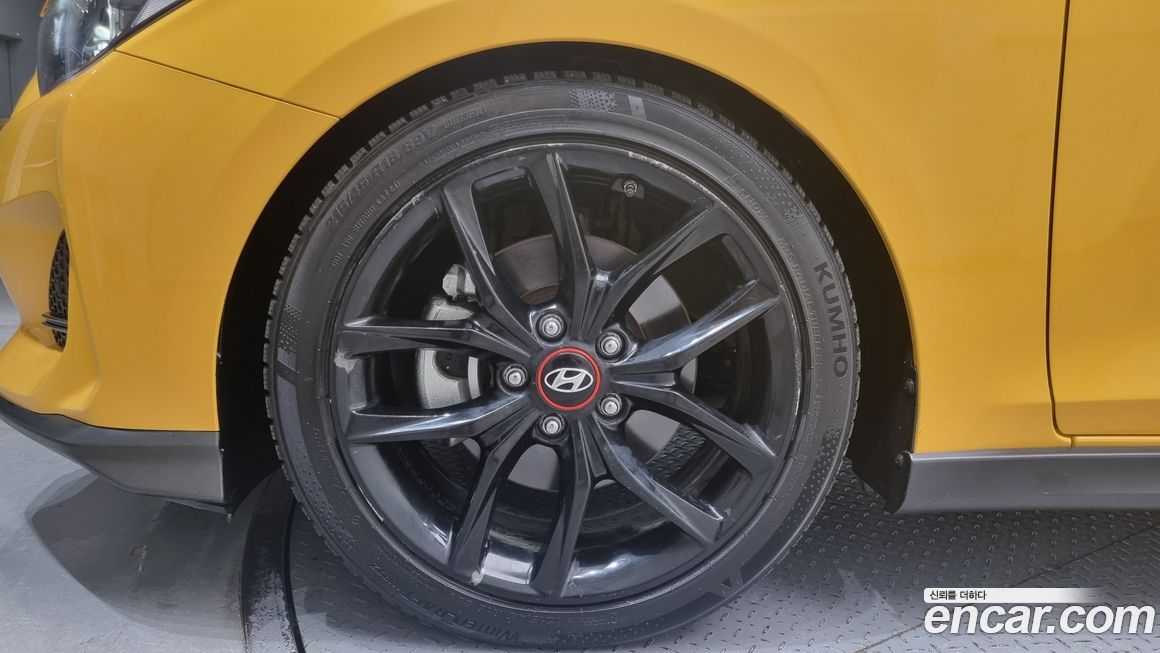 Hyundai Veloster 2018