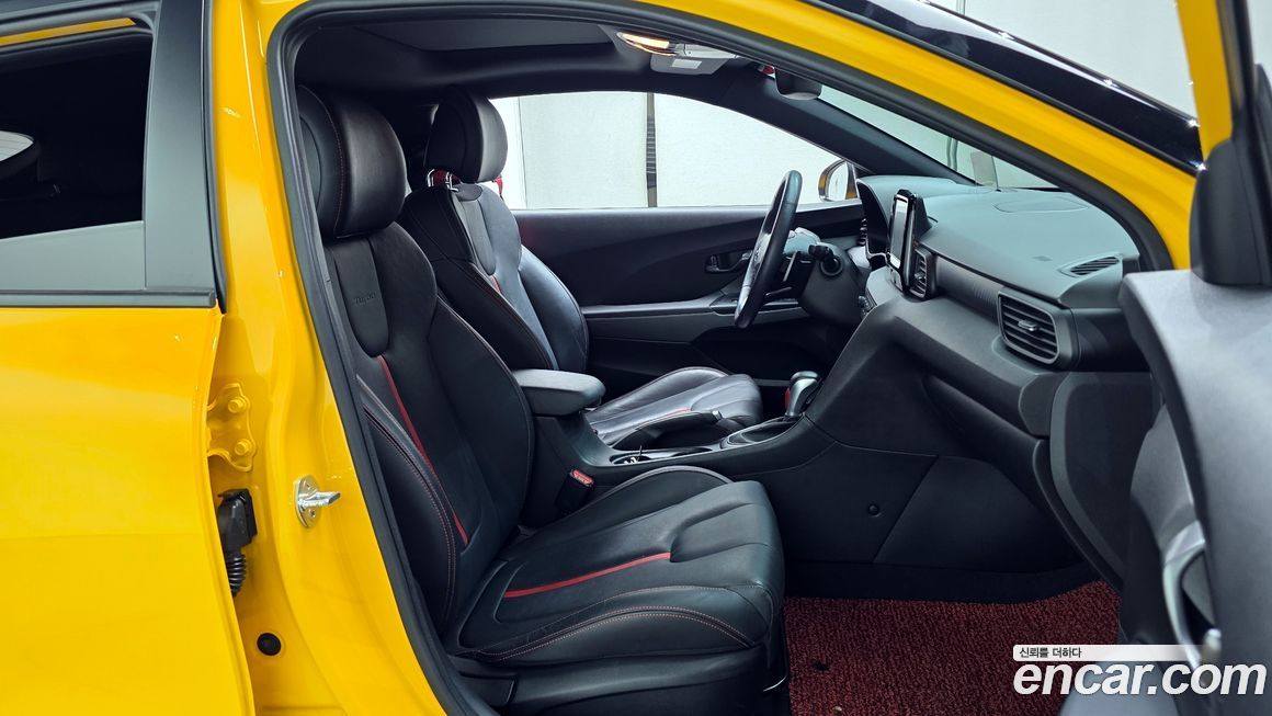 Hyundai Veloster 2018