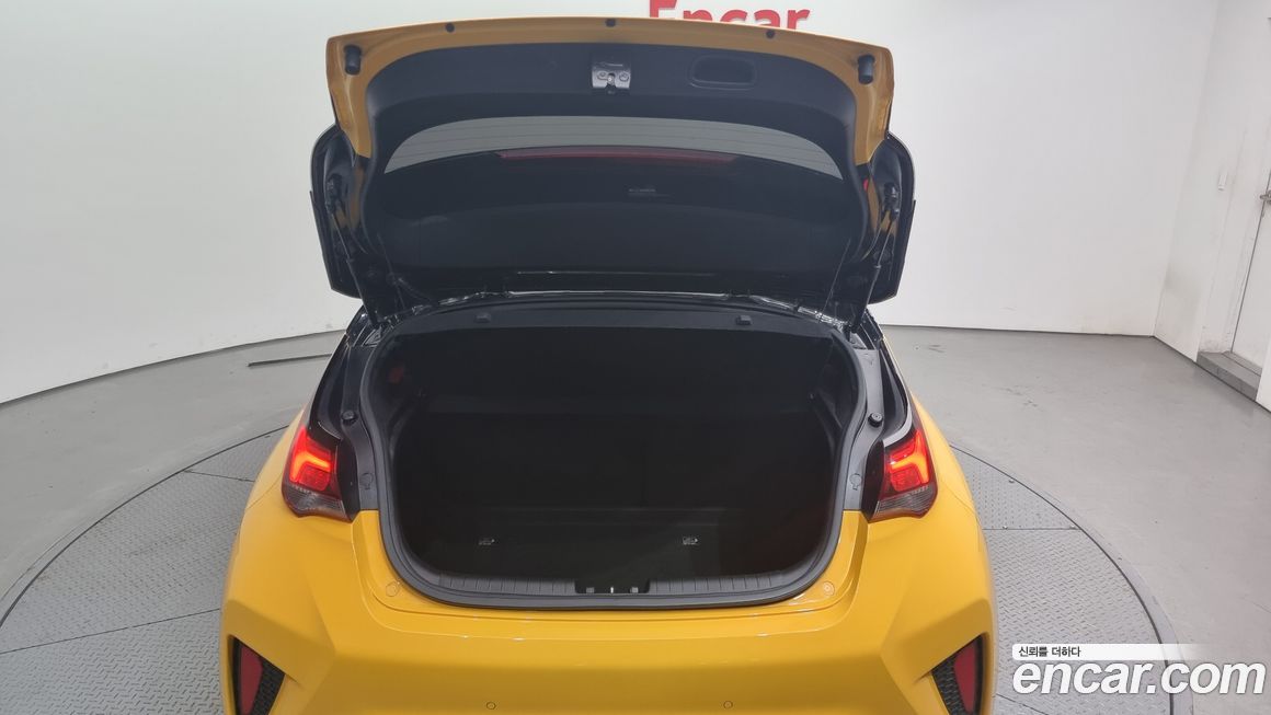 Hyundai Veloster 2018