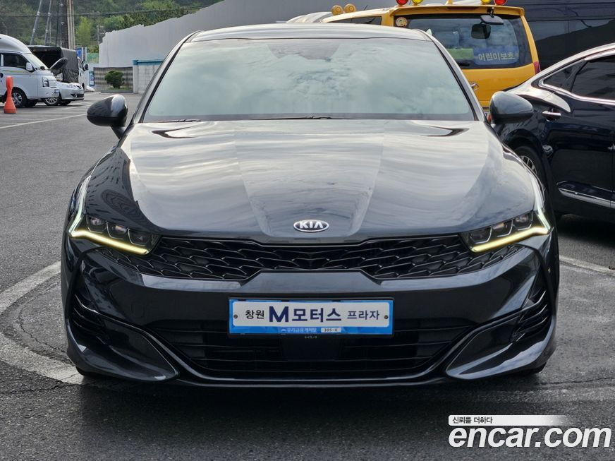 Kia K5 2021