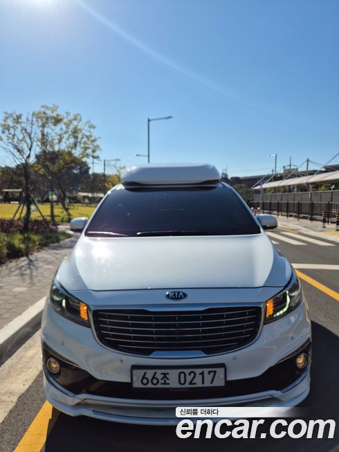 Kia Canival 2017