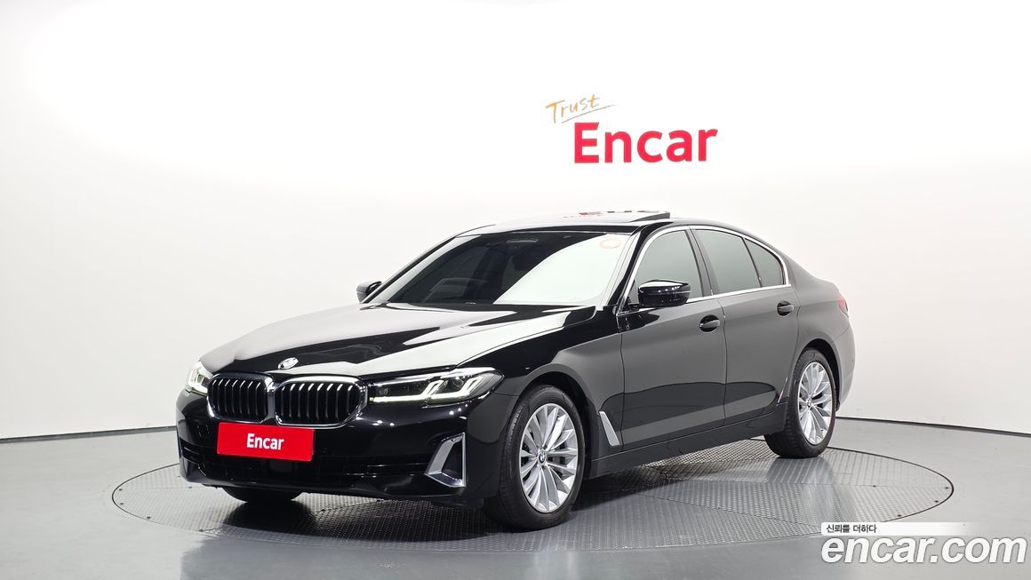 BMW 5-Series 2022