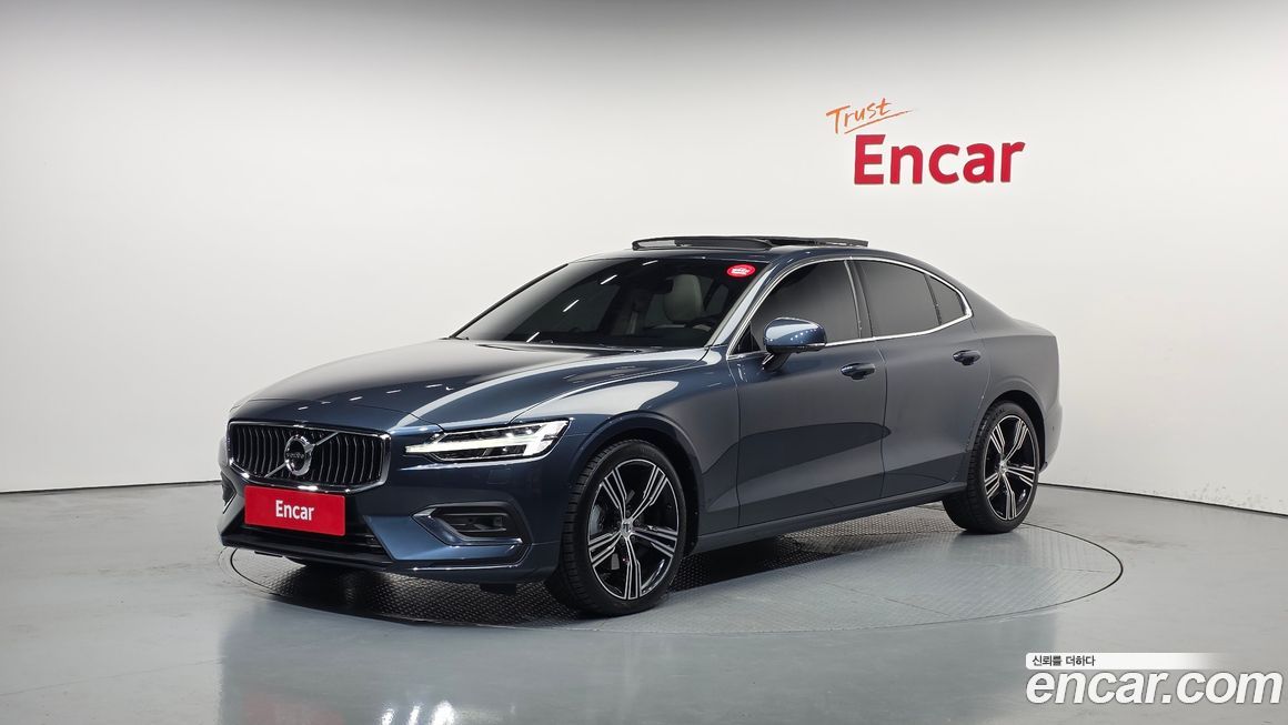 Volvo S60 2021