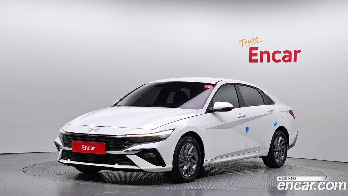 Hyundai AVANTE 2025