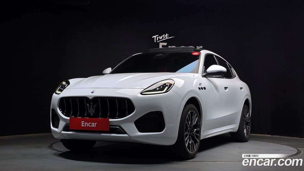 Maserati Grecale 2023