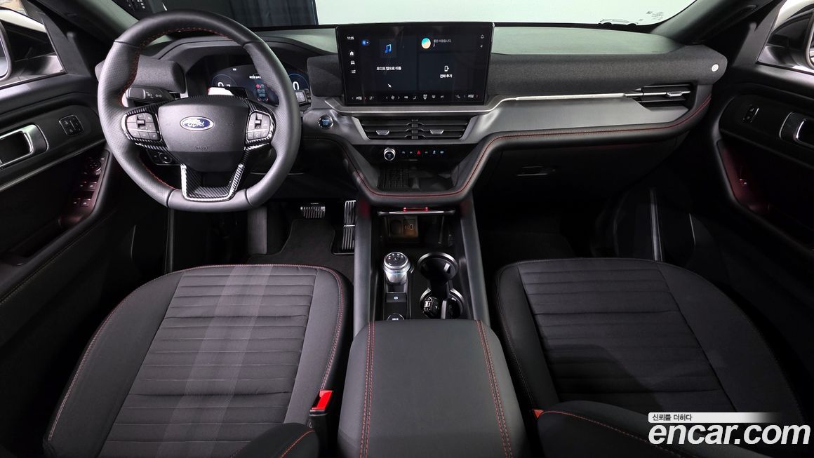 Ford Explorer 2025
