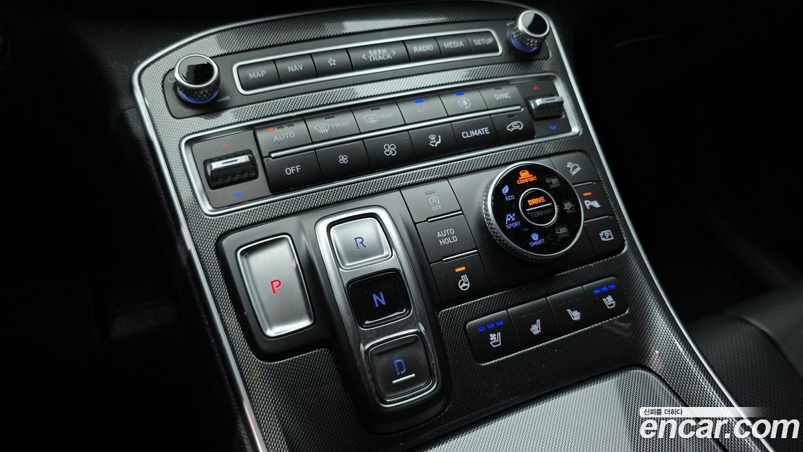 Hyundai Santafe 2022