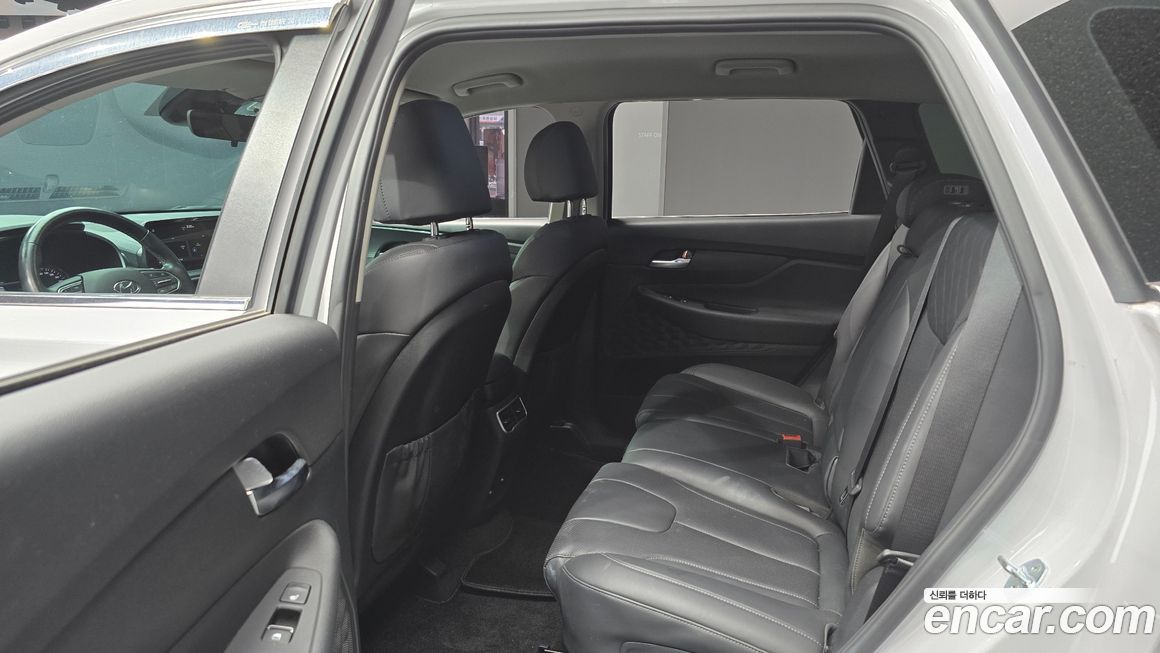 Hyundai Santafe 2022