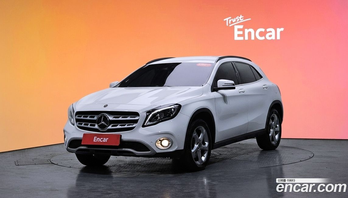 Mercedes-Benz GLA-Class 2018