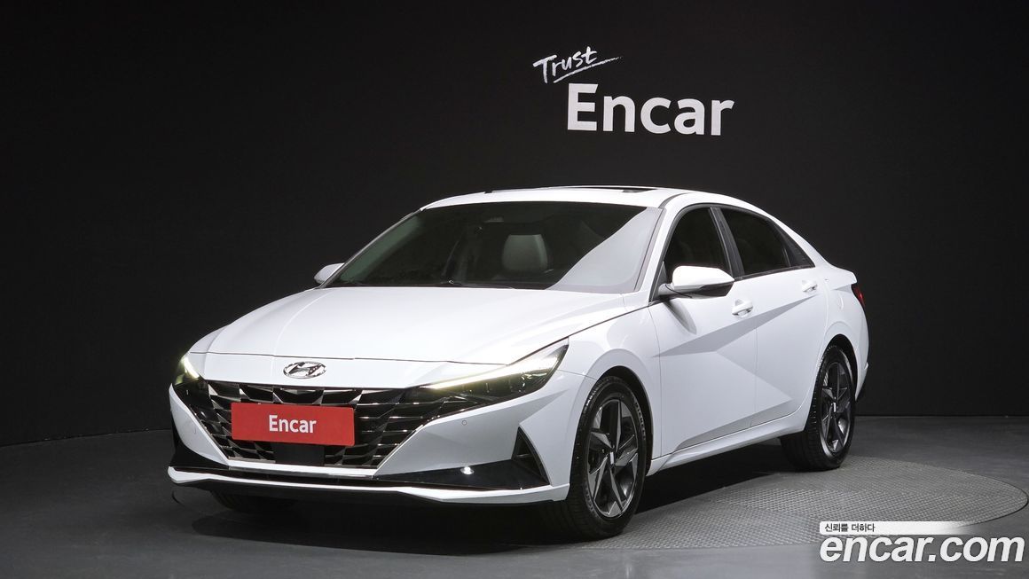 Hyundai AVANTE 2022