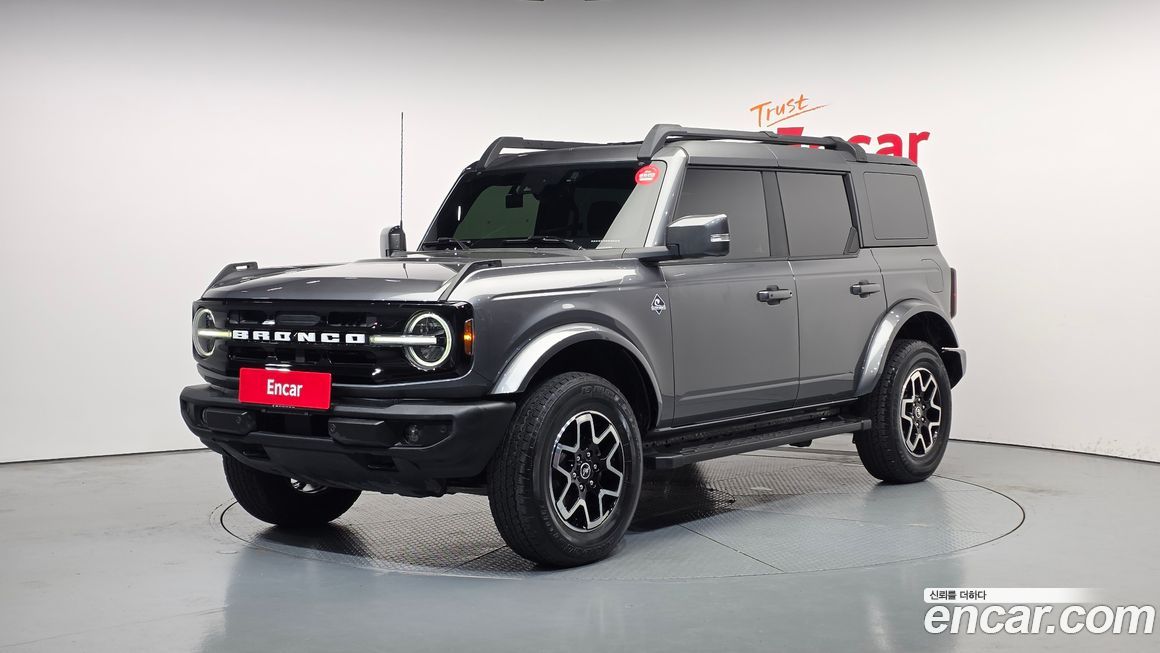 Ford Bronco 2022