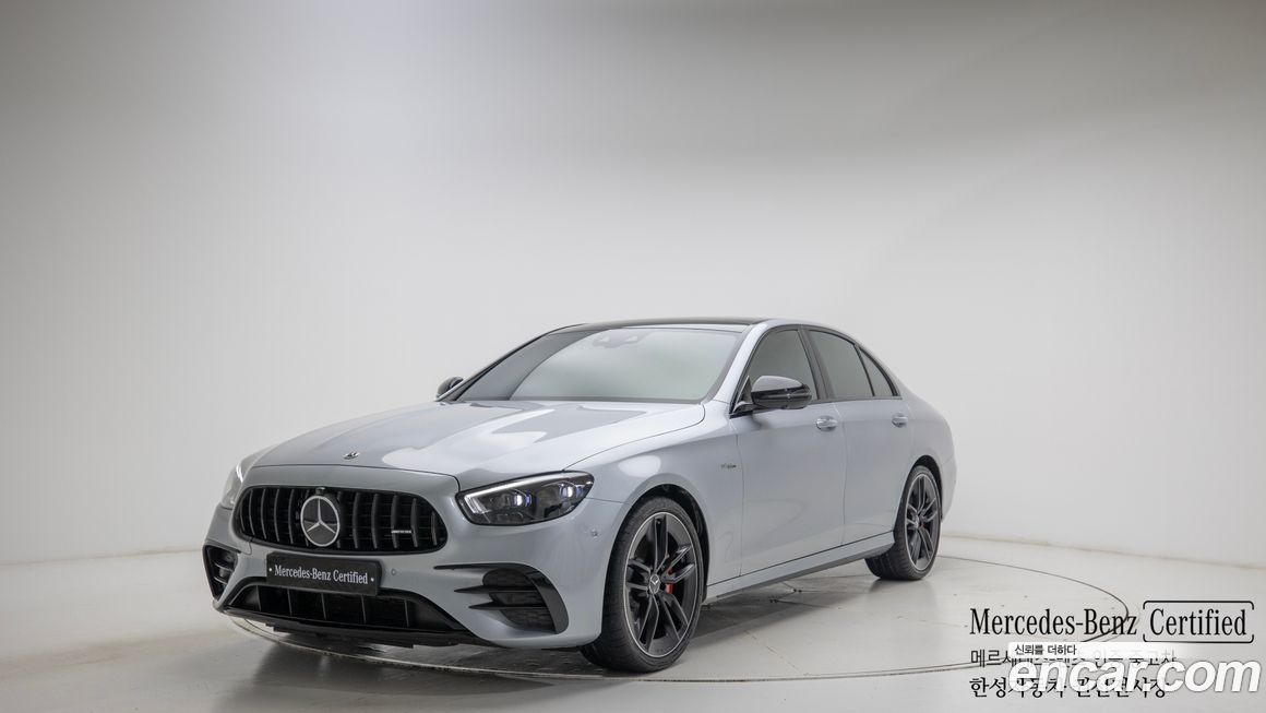 Mercedes-Benz E-Class 2023