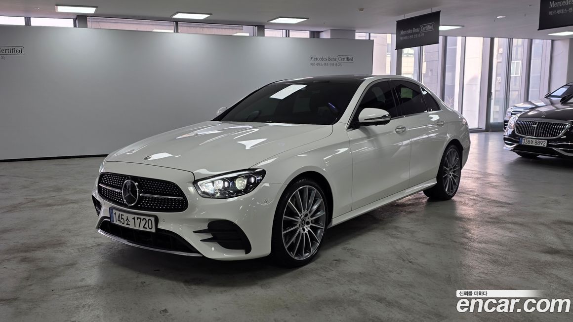 Mercedes-Benz E-Class 2022