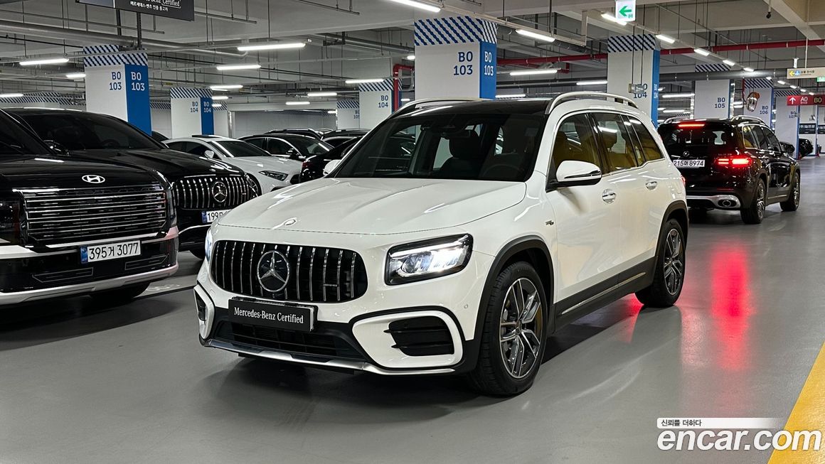 Mercedes-Benz GLB-Class 2025