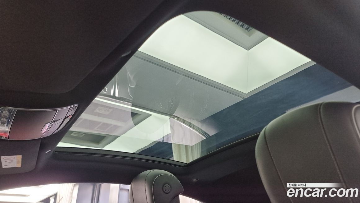 Mercedes-Benz S-Class 2020