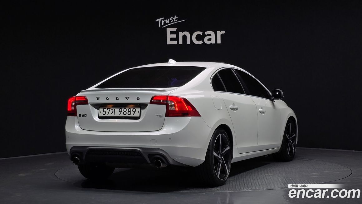 Volvo S60 2015