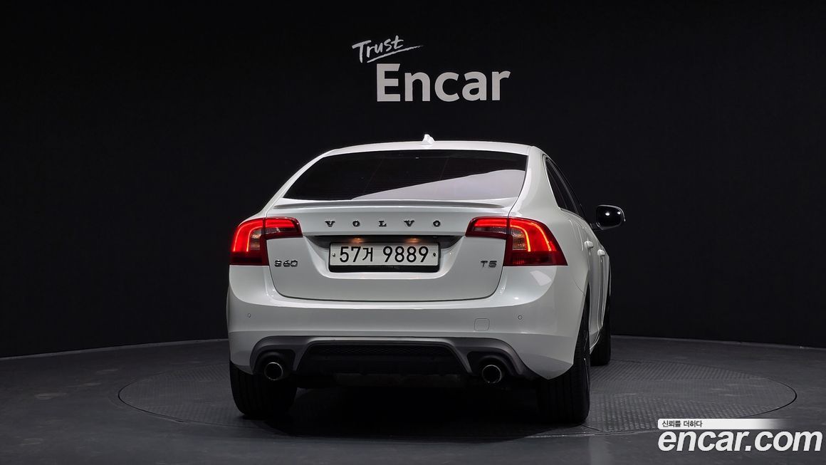 Volvo S60 2015