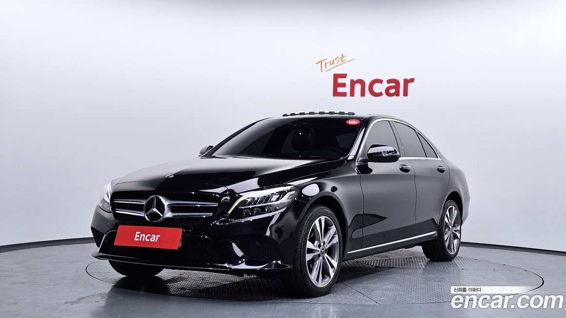 Mercedes-Benz C-Class 2020